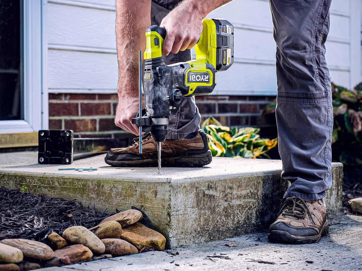 18V ONE+™ SDS-Plus Rotary Hammer Drill Image 7