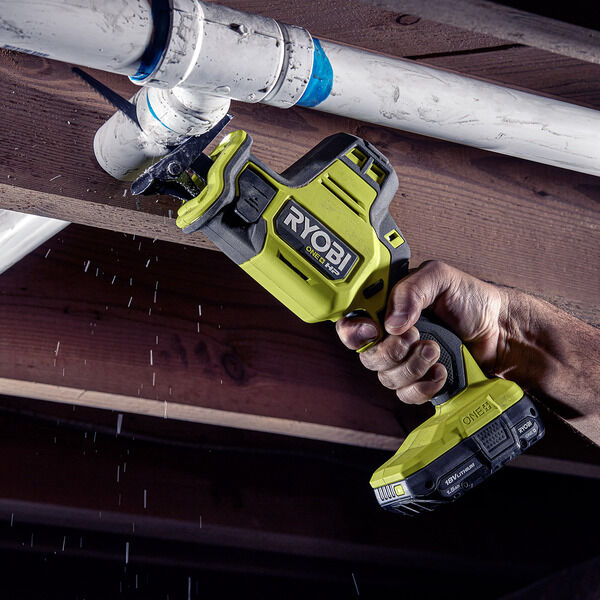 18V ONE+ HP Compact Brushless One-Handed Reciprocating Saw Image 9