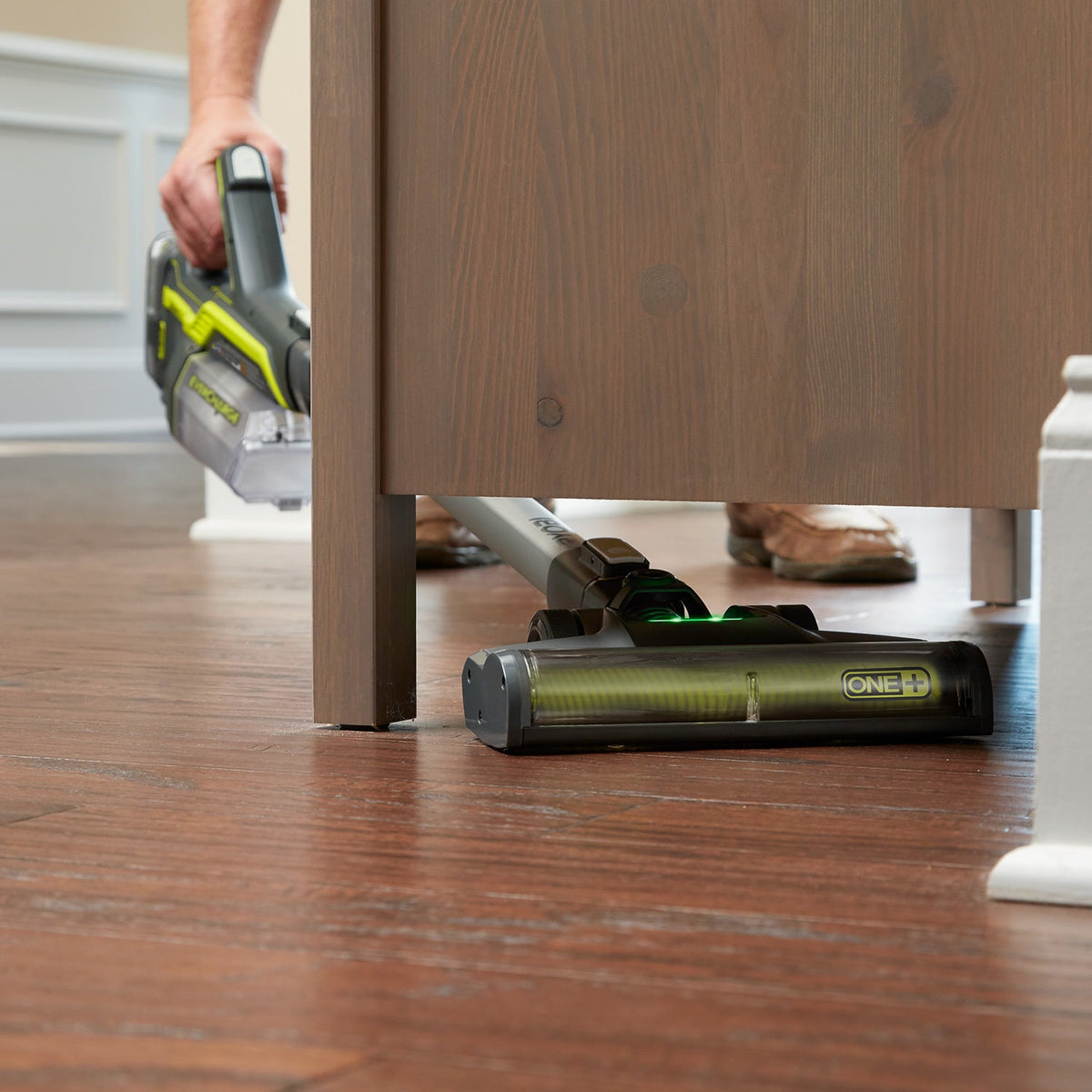 18V ONE+™ STICK VACUUM Image 6