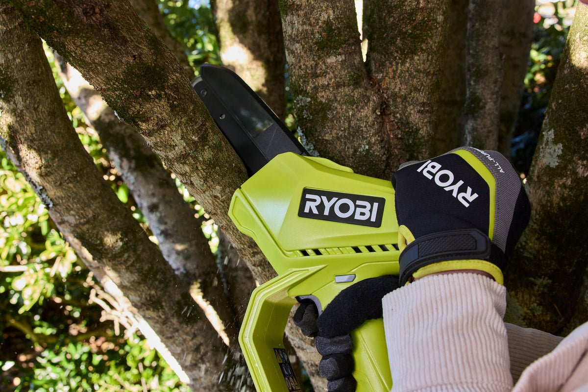 12V 6" Pruning Chainsaw