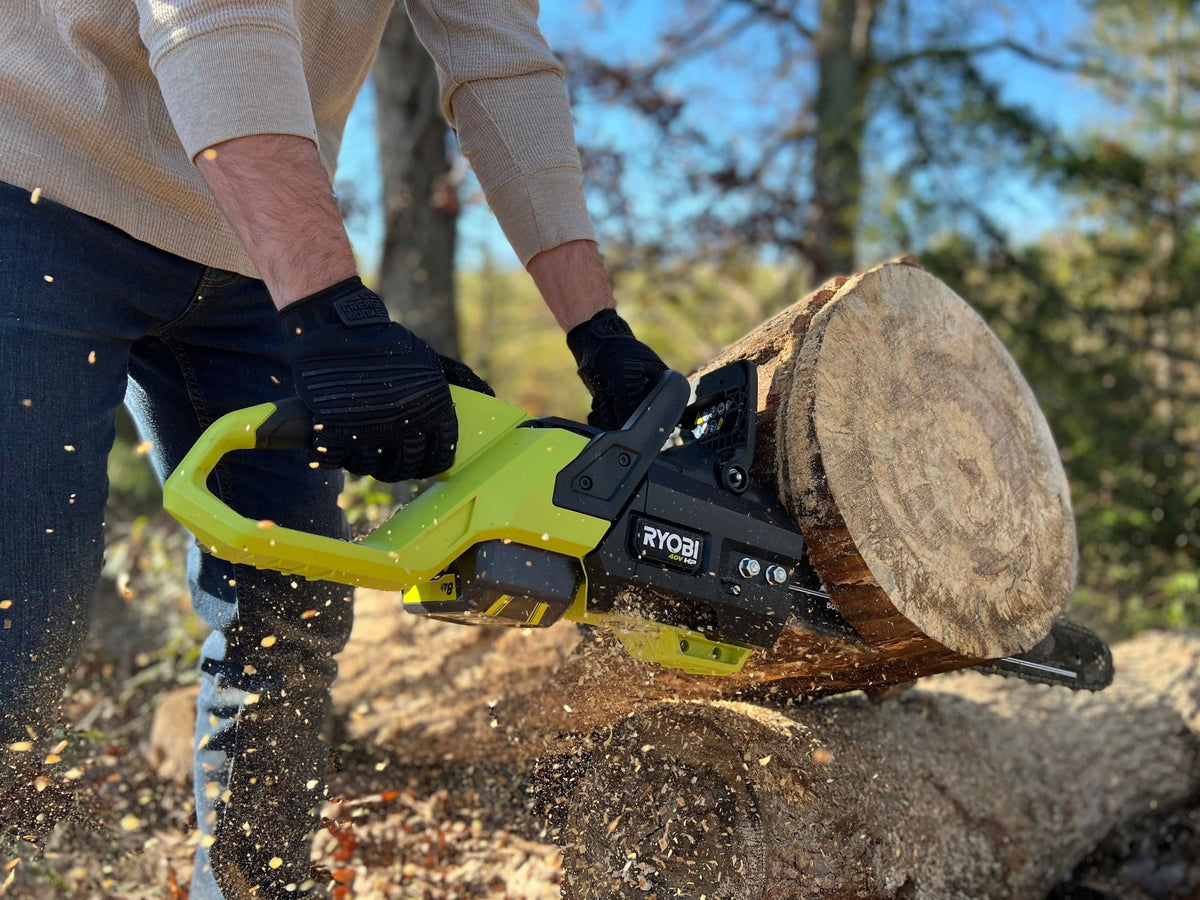 40V HP BRUSHLESS 20" CHAINSAW KIT Image 11