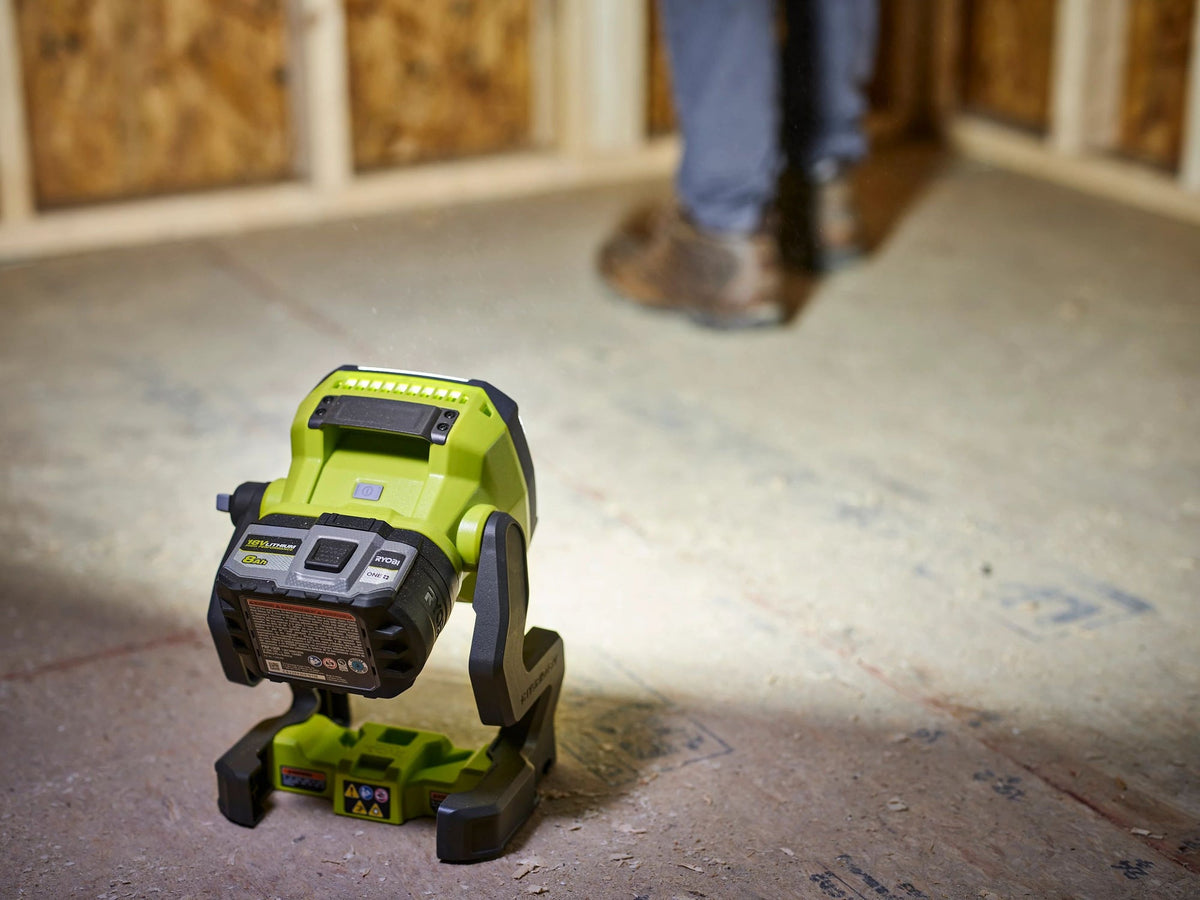18V ONE+ HYBRID LED WORKLIGHT Image 9