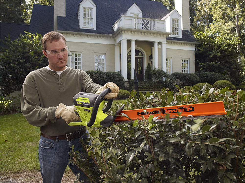 40V 24" Hedge Trimmer Image 6