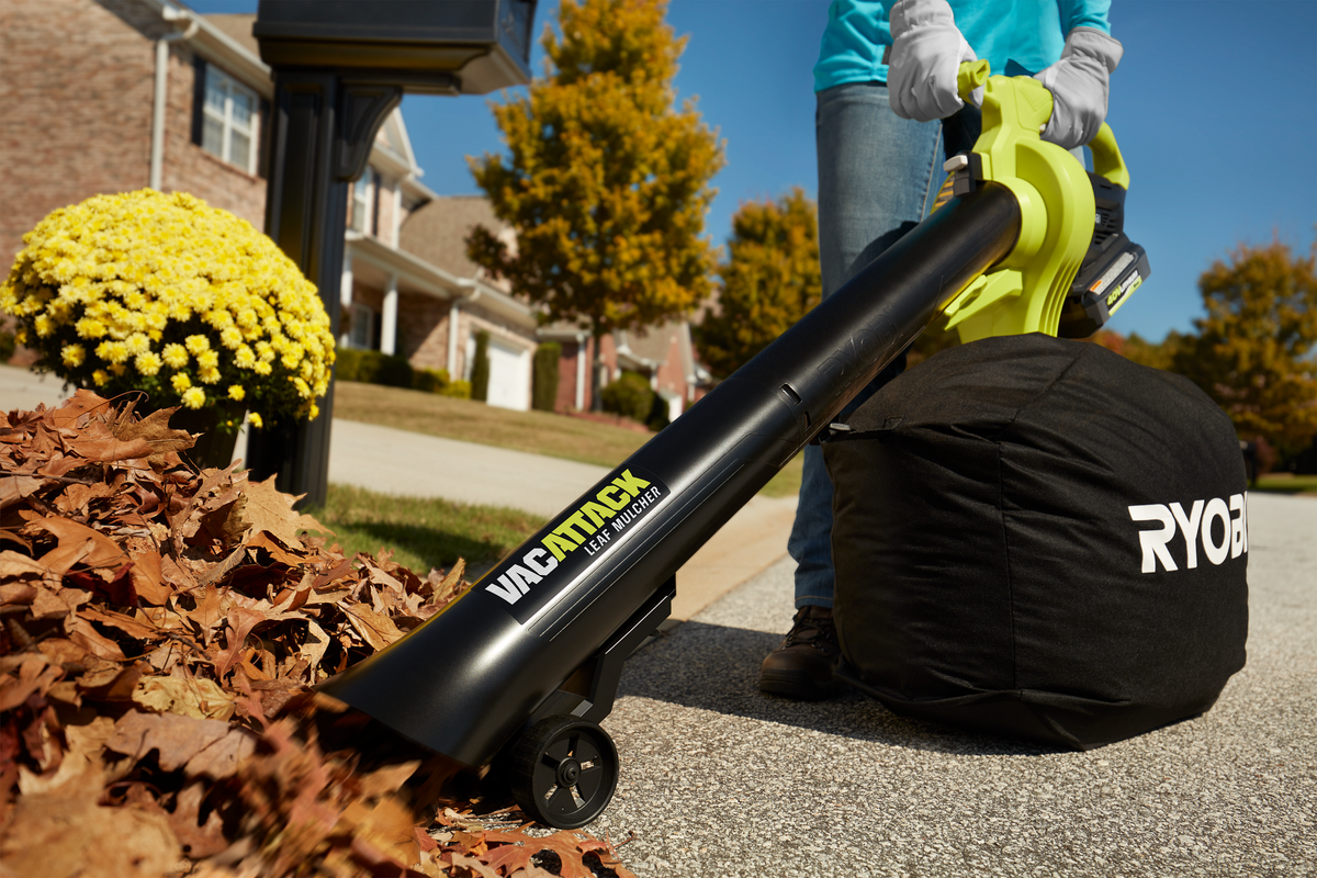 40V VAC ATTACK LEAF VACUUM/MULCHER KIT Image 2